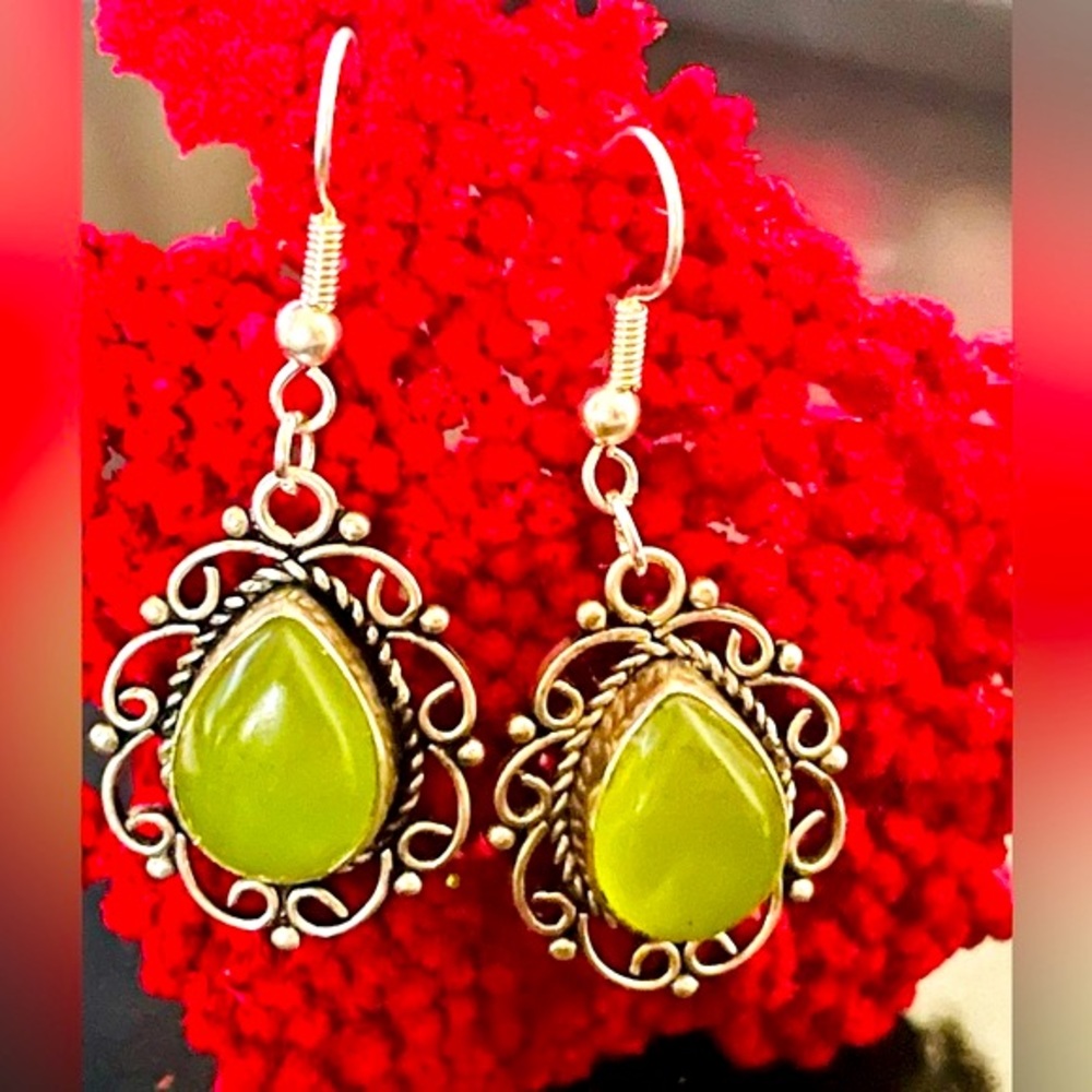 Silver and Lime Green Boho Earrings, NWOT - Picture 6 of 15
